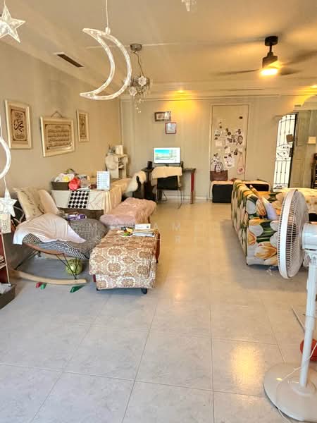 192C Rivervale Drive, 192C Rivervale Drive, 3 Bedrooms, 1,238 sqft, HDB Flat For Sale, by Mohamed Shahril, 500188991 - Living Room - PropertyGuru.com.sg