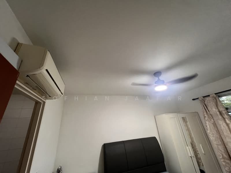803A Keat Hong Close, 803A Keat Hong Close, 2 Bedrooms, 729 sqft, HDB Flat For Rent, by Sofhian Jaafar, 500188996 - Bedroom - PropertyGuru.com.sg