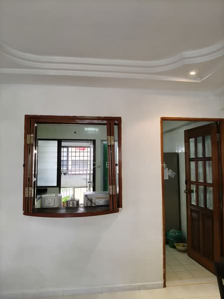 892A Woodlands Drive 50, 892A Woodlands Drive 50, 3 Bedrooms, 1,076 sqft, HDB Flat For Sale, by Alice Goh, 500189001 - Kitchen - PropertyGuru.com.sg