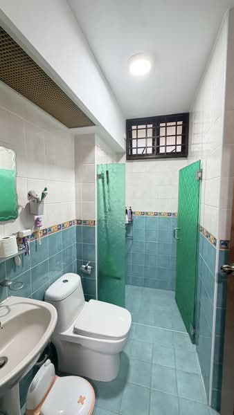 630 Senja Road, 630 Senja Road, 3 Bedrooms, 969 sqft, HDB Flat For Sale, by Joe Ng Xu Hong 黄緒汯, 500189006 - Bathroom - PropertyGuru.com.sg