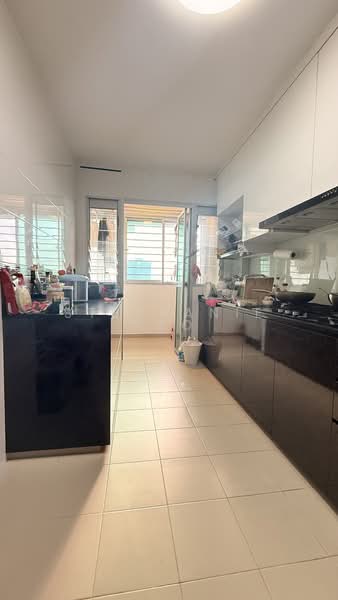 90B Telok Blangah Street 31, 90B Telok Blangah Street 31, 3 Bedrooms, 1,001 sqft, HDB Flat For Sale, by Stephanie Neo, 500189009 - Kitchen - PropertyGuru.com.sg