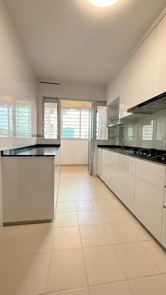 90B Telok Blangah Street 31, 90B Telok Blangah Street 31, 3 Bedrooms, 1,001 sqft, HDB Flat For Sale, by Stephanie Neo, 500189009 - Kitchen - PropertyGuru.com.sg