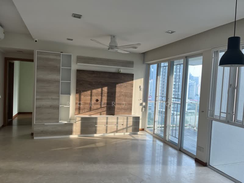 Mera Springs, 81 Carlisle Road, 2 Bedrooms, 1,066 sqft, Condominium For Sale, by Robert Foo, 500189025 - Living Room - PropertyGuru.com.sg