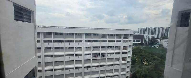 332 Jurong East Avenue 1, 332 Jurong East Avenue 1, Room Rental, 100 sqft, HDB Flat For Rent, by Priscilla Lee, 500189030 - Exterior - PropertyGuru.com.sg