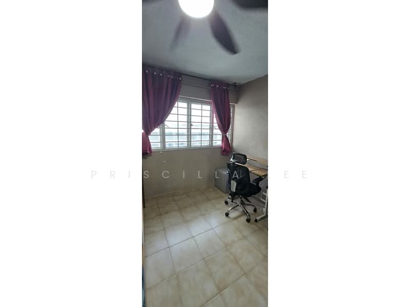 332 Jurong East Avenue 1, 332 Jurong East Avenue 1, Room Rental, 100 sqft, HDB Flat For Rent, by Priscilla Lee, 500189030 - Study - PropertyGuru.com.sg
