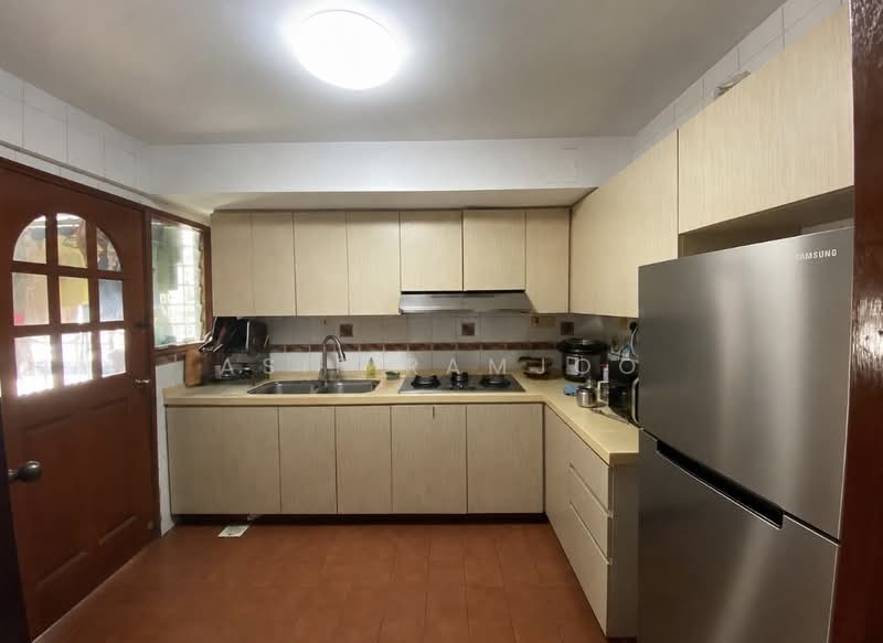 Melville Park, 28 Simei Street 1, 2 Bedrooms, 1,066 sqft, Apartment For Rent, by Asif Ramjoo, 500189032 - Kitchen - PropertyGuru.com.sg
