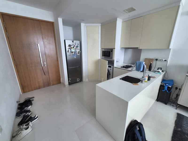 76 Shenton, 76 Shenton Way, Studio, 624 sqft, Apartment For Rent, by Ezra Tan, 500189033 - Kitchen - PropertyGuru.com.sg