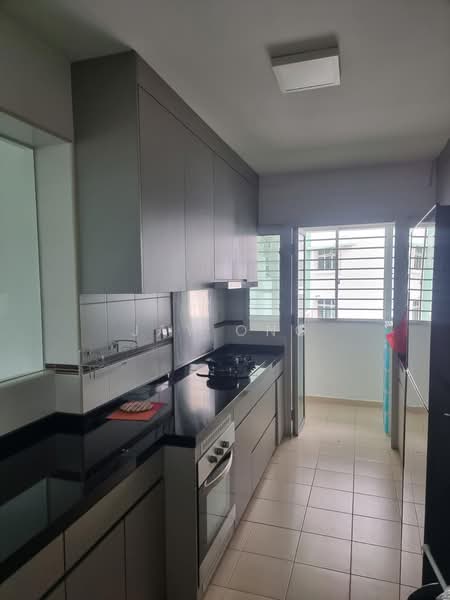 671B Edgefield Plains, 671B Edgefield Plains, Hougang / Punggol / Sengkang, 3 Bedrooms, 969 sqft, HDB Flat For Sale, by Jay Ong, 500189044 - Kitchen - PropertyGuru.com.sg