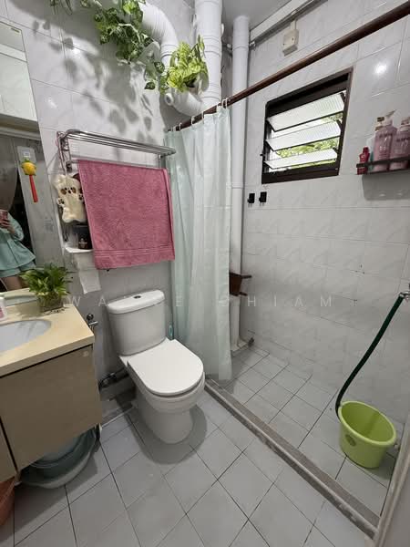 178 Lompang Road, 178 Lompang Road, Room Rental, 100 sqft, HDB Flat For Rent, by Wayne Chiam, 500189064 - Bathroom - PropertyGuru.com.sg