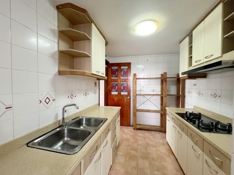 The Florida, 76 Hougang Avenue 7, 3 Bedrooms, 1,238 sqft, Condominium For Rent, by Chua Yi Zhe, 500189073 - Kitchen - PropertyGuru.com.sg