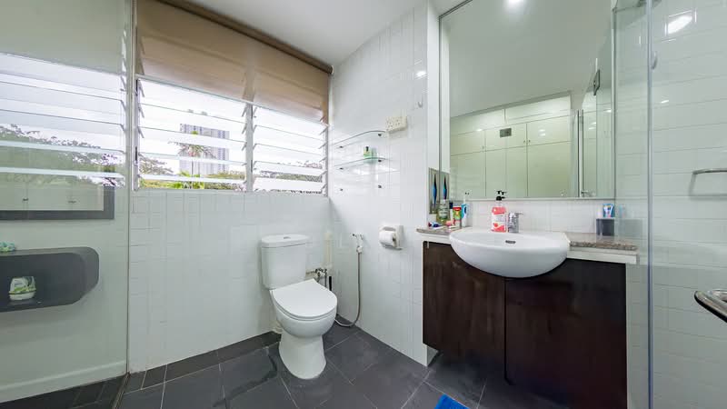Willyn Ville, 1 Holland Avenue, Room Rental, 220 sqft, Condominium For Rent, by Paul lim, 500189076 - Master bedroom Bathroom - PropertyGuru.com.sg
