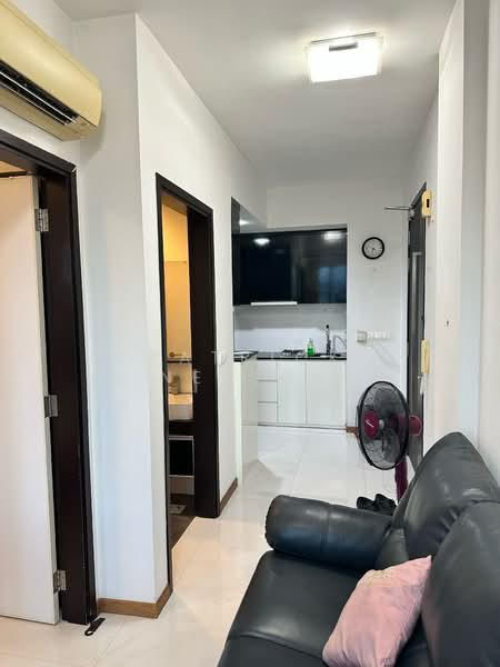 City Loft, 363 Race Course Road, 1 Bedroom, 355 sqft, Apartment For Sale, by Patrick Nelson, 500189097 - Corridor - PropertyGuru.com.sg