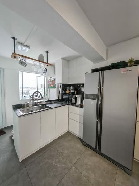 54 Marine Terrace, 54 Marine Terrace, Room Rental, 120 sqft, HDB Flat For Rent, by David Lee, 500189098 - Kitchen - PropertyGuru.com.sg
