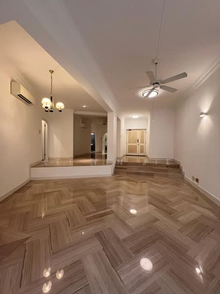 Spacious 4BR Ultra-Exclusive Low-Density Living near Orchard, , 4 Bedrooms, 1,776 sqft, Apartment For Rent, by Lee Yin Jie, 500189099 - Living Room - PropertyGuru.com.sg
