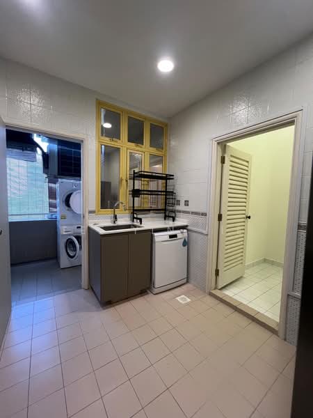 Spacious 4BR Ultra-Exclusive Low-Density Living near Orchard, , 4 Bedrooms, 1,776 sqft, Apartment For Rent, by Lee Yin Jie, 500189099 - PropertyGuru.com.sg
