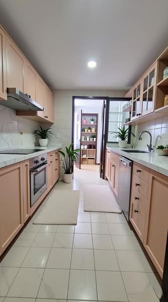 Stratford Court, 41A Bedok Ria Crescent, 3 Bedrooms, 1,163 sqft, Condominium For Sale, by YingYing Zhao, 500189109 - Kitchen - PropertyGuru.com.sg