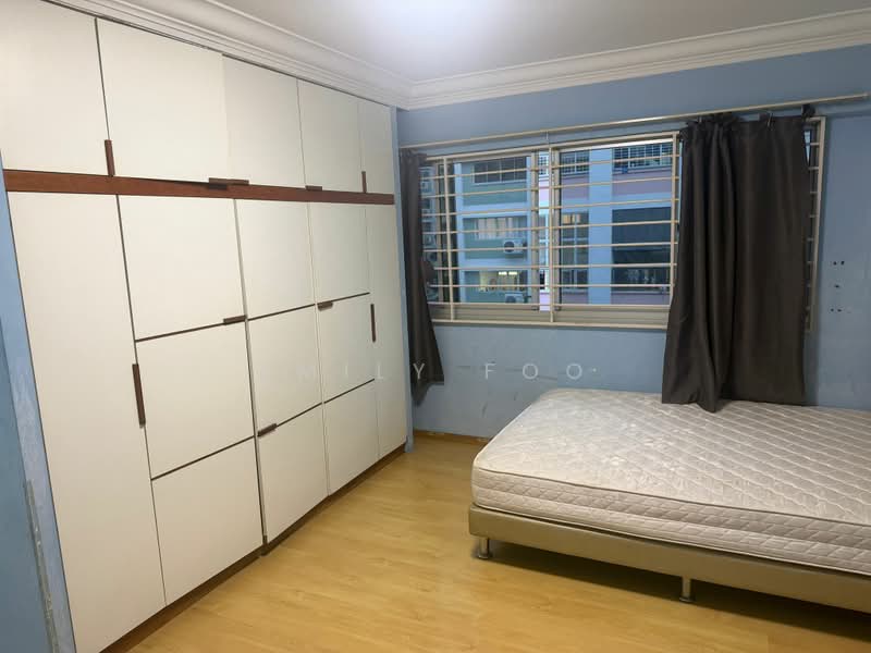 424 Serangoon Central, 424 Serangoon Central, Room Rental, 200 sqft, HDB Flat For Rent, by Emily Foo, 500189110 - Bedroom - PropertyGuru.com.sg