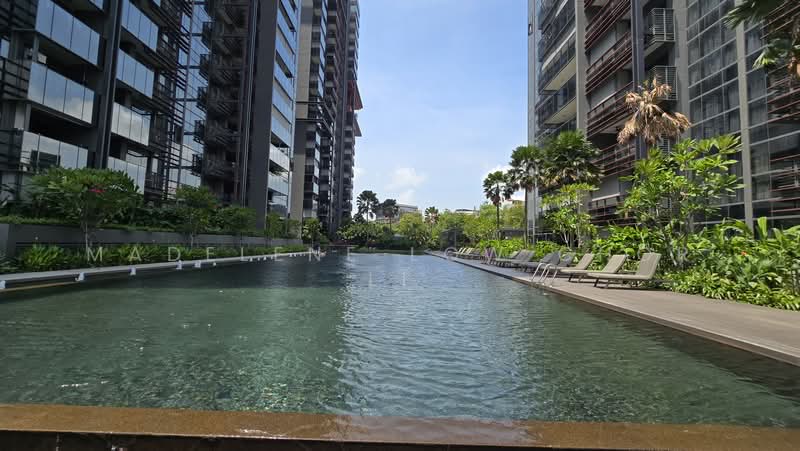 JadeScape, 314 Shunfu Road, 4 Bedrooms, 1,259 sqft, Condominium For Sale, by Madelene Low Chor Li, 500189128 - Main pool x 2 - PropertyGuru.com.sg