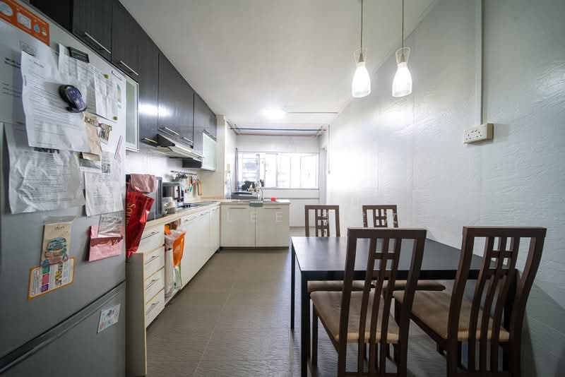 116 Bukit Batok West Avenue 6, 116 Bukit Batok West Avenue 6, 3 Bedrooms, 1,152 sqft, HDB Flat For Sale, by JW Lee 李健汶, 500189130 - Kitchen - PropertyGuru.com.sg