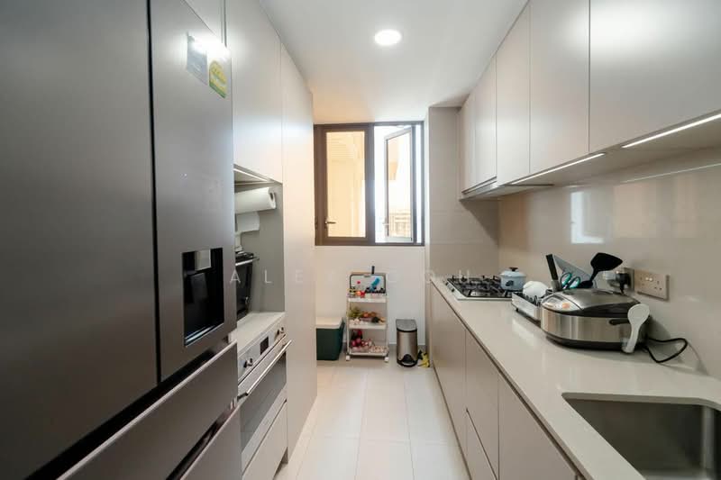 Seaside Residences, 18 Siglap Link, 3 Bedrooms, 1,087 sqft, Apartment For Sale, by Alex Goh, 500189135 - Kitchen - PropertyGuru.com.sg