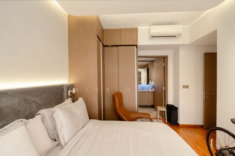 Seaside Residences, 18 Siglap Link, 3 Bedrooms, 1,087 sqft, Apartment For Sale, by Alex Goh, 500189135 - Bedroom - PropertyGuru.com.sg