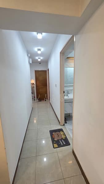 160B Punggol Central, 160B Punggol Central, 3 Bedrooms, 1,023 sqft, HDB Flat For Sale, by Jess Khoo, 500189136 - Corridor - PropertyGuru.com.sg