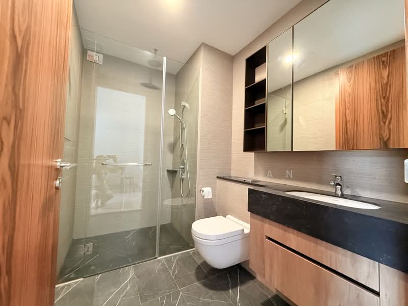 Parc Komo, 969 Upper Changi Road North, 1 Bedroom, 549 sqft, Condominium For Sale, by Daphne Lean, 500189150 - Bathroom - PropertyGuru.com.sg