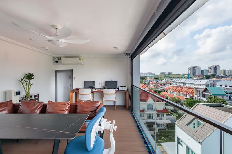 One Robey, 1 Robey Crescent, 3 Bedrooms, 1,206 sqft, Condominium For Sale, by Bernard Ng 黄俊凯, 500189155 - Balcony - PropertyGuru.com.sg