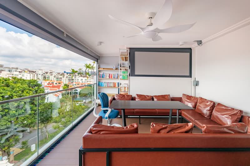 One Robey, 1 Robey Crescent, 3 Bedrooms, 1,206 sqft, Condominium For Sale, by Bernard Ng 黄俊凯, 500189155 - Balcony - PropertyGuru.com.sg