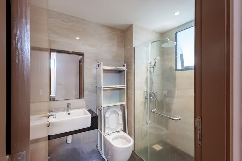 One Robey, 1 Robey Crescent, 3 Bedrooms, 1,206 sqft, Condominium For Sale, by Bernard Ng 黄俊凯, 500189155 - Bathroom - PropertyGuru.com.sg