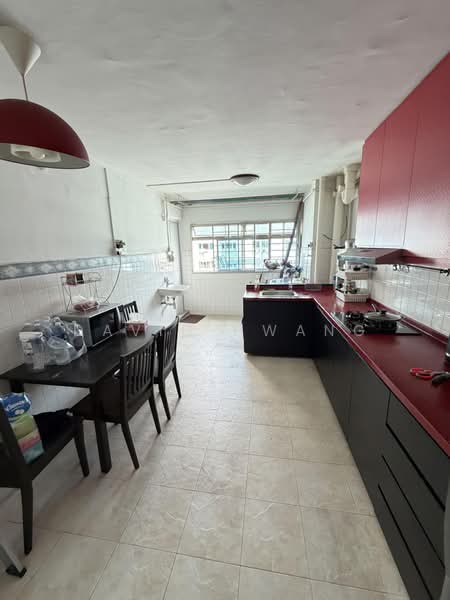 585 Ang Mo Kio Avenue 3, 585 Ang Mo Kio Avenue 3, 2 Bedrooms, 721 sqft, HDB Flat For Rent, by David Hwang, 500189168 - Kitchen - PropertyGuru.com.sg