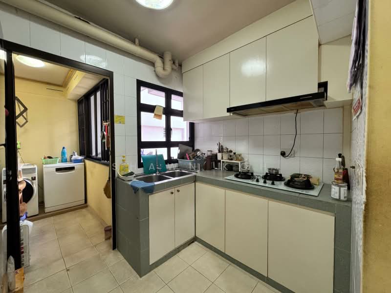 337A Tah Ching Road, 337A Tah Ching Road, 3 Bedrooms, 1,012 sqft, HDB Flat For Sale, by Shawn Koh, 500189172 - Kitchen - PropertyGuru.com.sg