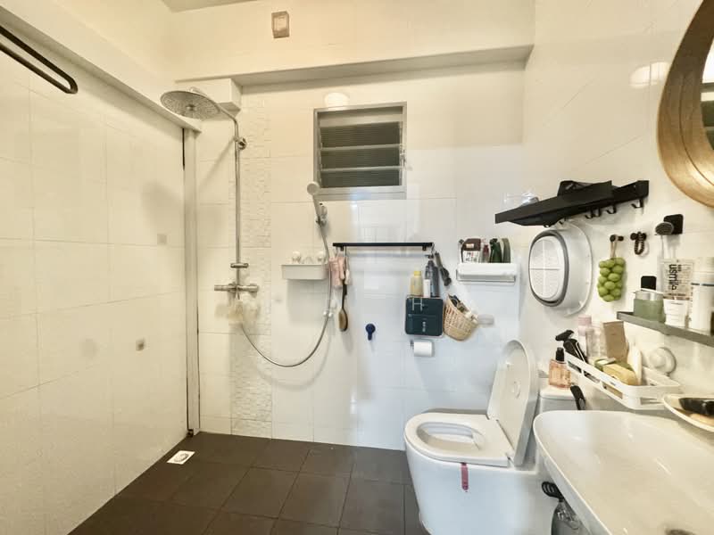 377A Hougang Street 32, 377A Hougang Street 32, 3 Bedrooms, 1,227 sqft, HDB Flat For Sale, by Heidi Ho, 500189173 - PropertyGuru.com.sg