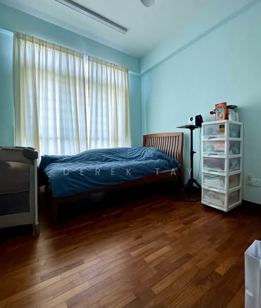 Windermere, 20 Choa Chu Kang Street 64, 3 Bedrooms, 1,431 sqft, Condominium For Sale, by Derek Tay, 500189181 - Bedroom 3 - PropertyGuru.com.sg