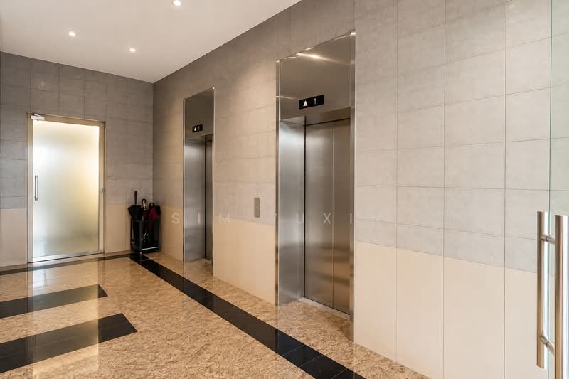 Travelite Building, 53 Ubi Ave 3, 130,531 sqft, Light Industrial (B1) For Sale, by Sim Yuxin, 500189182 - Lobby - CommercialGuru.com.sg