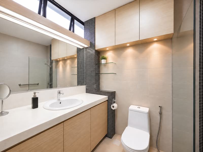 2-Storey Corner Semi-D with Detached Potential, Jln Sayang | Jln Selamat | Jln Senang | Jln Lapang | Jln Krian, 6 Bedrooms, 2,800 sqft, Semi-Detached House For Sale, by Ashley Lee, 500189188 - 2nd Floor Master Bathroom - PropertyGuru.com.sg