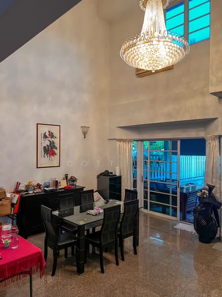 The Springside, Springside Walk, Room Rental, 200 sqft, Terraced House For Rent, by Scott Lee, 500189196 - Dining Room - PropertyGuru.com.sg