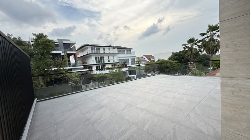 Serangoon garden / 4 Brockhampton Drive, Serangoon Garden, 7 Bedrooms, 7,460 sqft, Semi-Detached House For Sale, by Steven Wen, 500189202 - Exterior - PropertyGuru.com.sg