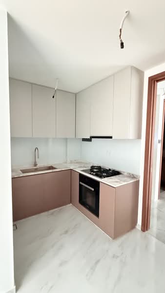 Serangoon garden / 4 Brockhampton Drive, Serangoon Garden, 7 Bedrooms, 7,460 sqft, Semi-Detached House For Sale, by Steven Wen, 500189202 - Kitchen - PropertyGuru.com.sg