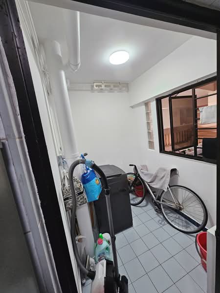 772 Bedok Reservoir View, 772 Bedok Reservoir View, 3 Bedrooms, 1,130 sqft, HDB Flat For Sale, by Evelyn Hu, 500189208 - Service yard - PropertyGuru.com.sg