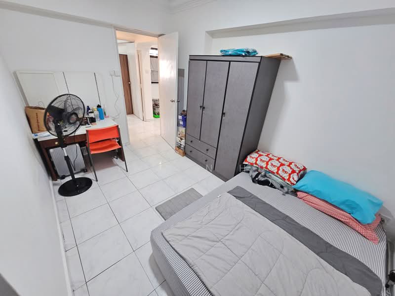 772 Bedok Reservoir View, 772 Bedok Reservoir View, 3 Bedrooms, 1,130 sqft, HDB Flat For Sale, by Evelyn Hu, 500189208 - Bedroom - PropertyGuru.com.sg