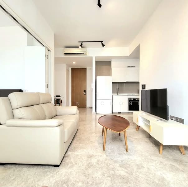Skyline Residences, 612 Telok Blangah Road, 1 Bedroom, 484 sqft, Condominium For Rent, by Joanne Chong, 500189211 - Living Room - PropertyGuru.com.sg