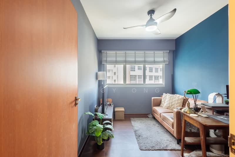 614B Tampines North Drive 1, 614B Tampines North Drive 1, 3 Bedrooms, 1,001 sqft, HDB Flat For Sale, by Peggy Ong, 500189217 - Living Room - PropertyGuru.com.sg