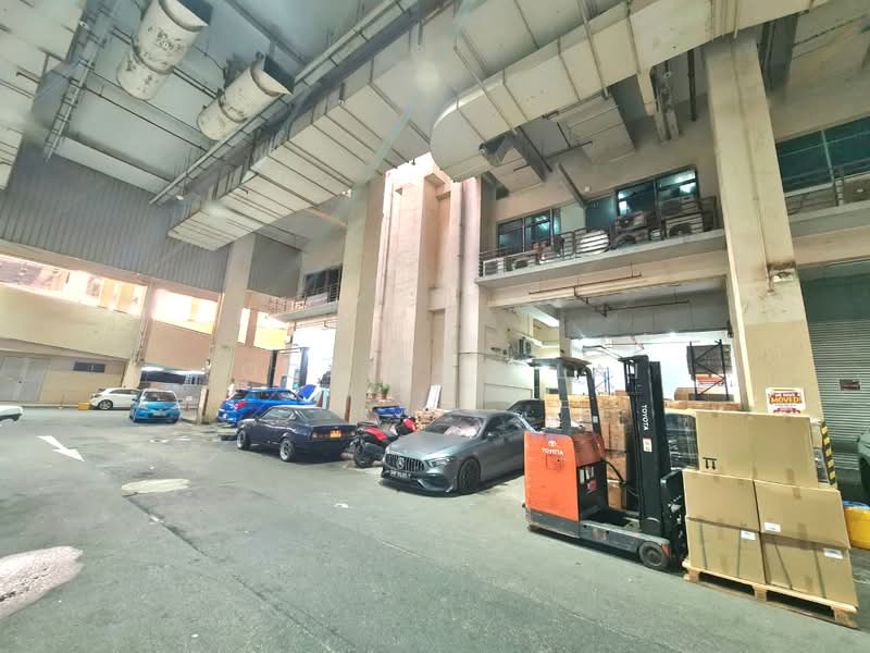 Paya Ubi Industrial Park, 53 Ubi Avenue 1, 6,064 sqft, Light Industrial (B1) For Sale, by Lock Sau Lai, 500189223 - Exterior - CommercialGuru.com.sg