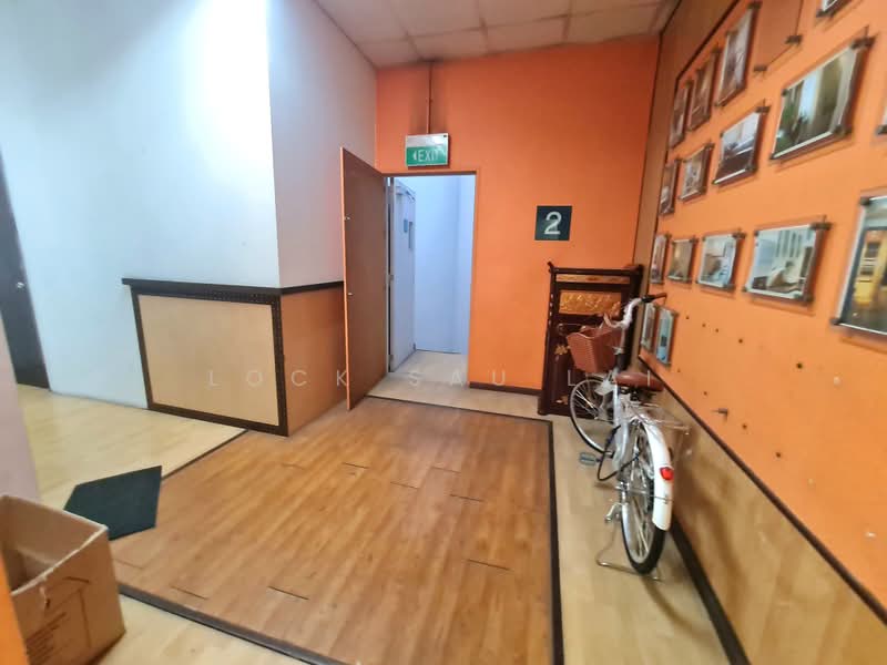 Paya Ubi Industrial Park, 53 Ubi Avenue 1, 6,064 sqft, Light Industrial (B1) For Sale, by Lock Sau Lai, 500189223 - Corridor - CommercialGuru.com.sg
