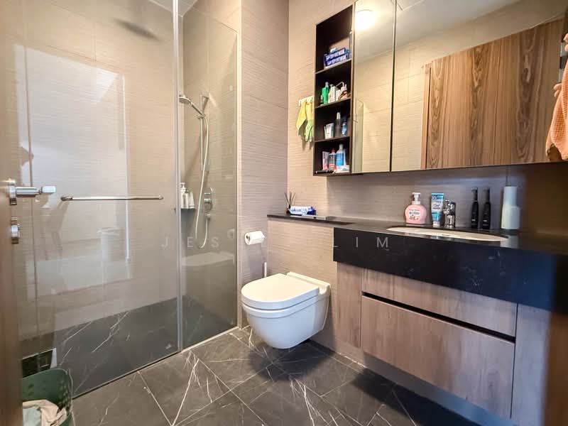 Parc Komo, 963B Upper Changi Road North, 1 Bedroom, 484 sqft, Condominium For Sale, by Jesley Lim, 500189231 - Bathroom - PropertyGuru.com.sg
