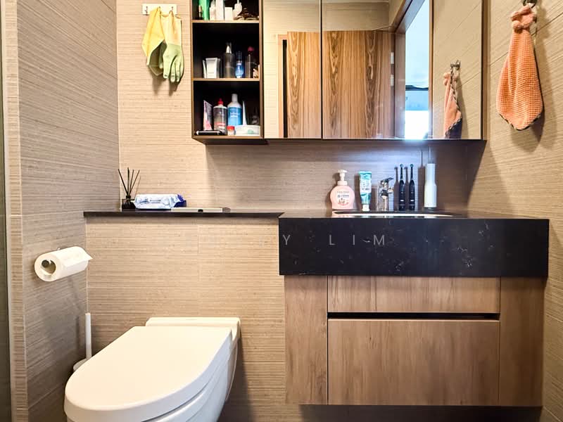 Parc Komo, 963B Upper Changi Road North, 1 Bedroom, 484 sqft, Condominium For Sale, by Jesley Lim, 500189231 - Bathroom - PropertyGuru.com.sg