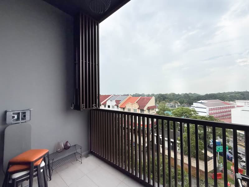 Parc Komo, 963B Upper Changi Road North, 1 Bedroom, 484 sqft, Condominium For Sale, by Jesley Lim, 500189231 - Balcony - PropertyGuru.com.sg