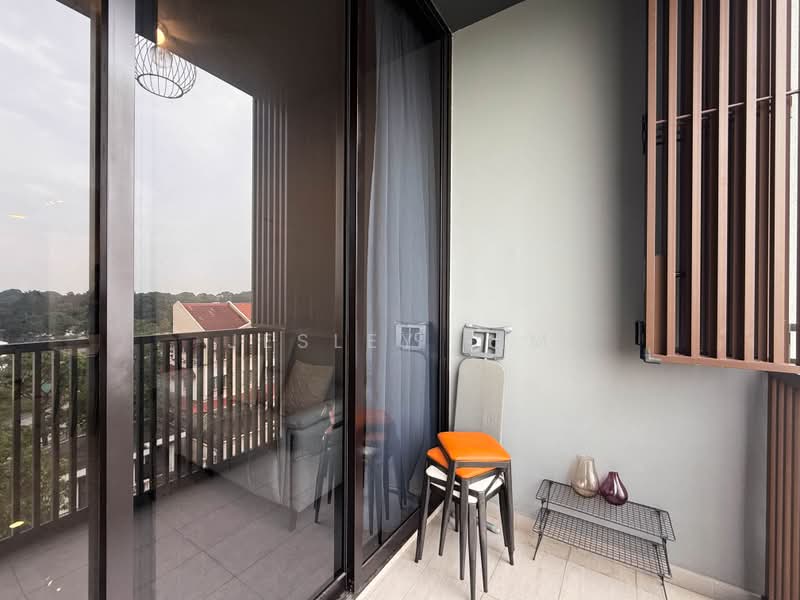 Parc Komo, 963B Upper Changi Road North, 1 Bedroom, 484 sqft, Condominium For Sale, by Jesley Lim, 500189231 - Balcony - PropertyGuru.com.sg
