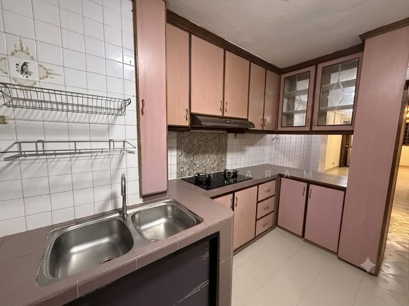 306 Jurong East Street 32, 306 Jurong East Street 32, 3 Bedrooms, 1,012 sqft, HDB Flat For Sale, by S.M. SUNDARAM, 500189260 - Kitchen - PropertyGuru.com.sg